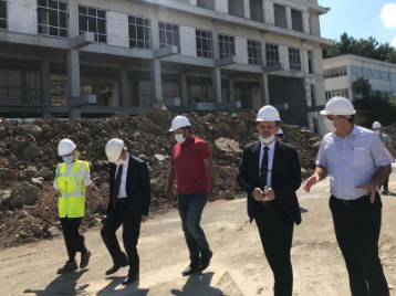 Rektörümüz, İnşaatı Devam Eden Kapalı Otoparkta İncelemelerde Bulundu