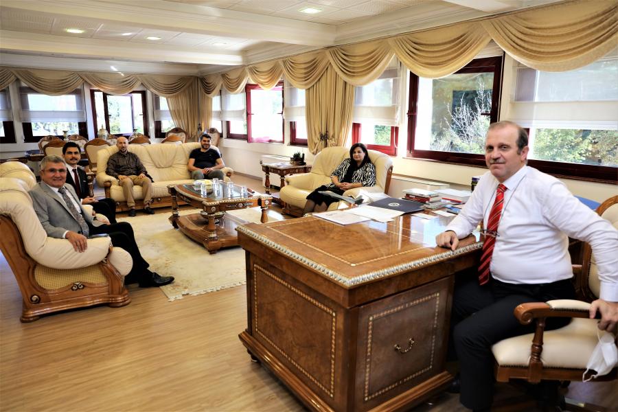 Trabzon Makina Mühendisleri Odası Başkanı Fulya BANKOĞLU ve Giresun Makina Mühendisleri Odası Başkanı Muammer USTA