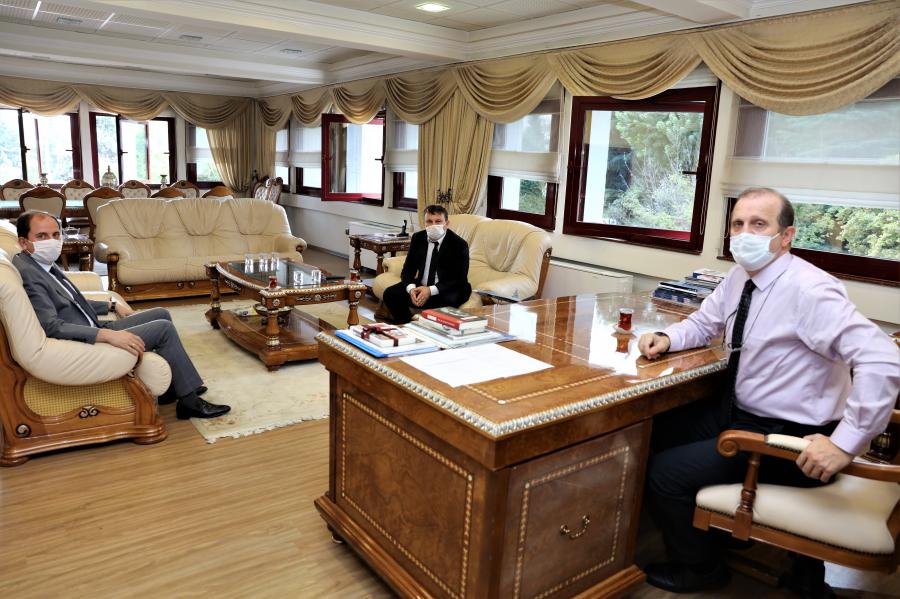 Orman Bölge Müdürü Emin YILMAZ ve Orman Bölge Müdür Yardımcısı Murat BİTİŞYILMAZ