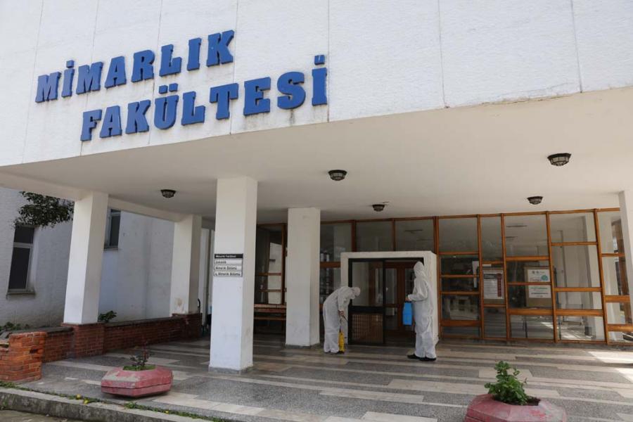 karadeniz teknik universitesi universitemizde covid 19 virusune karsi sterilizasyon islemi yapildi