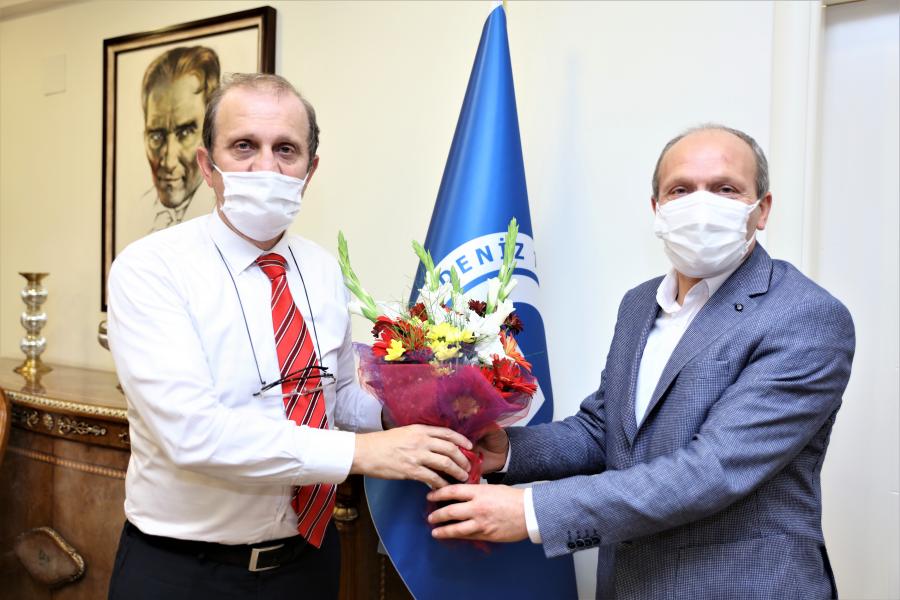 Trabzon Büyükşehir Belediyesi İnsan Kaynakları Eğitim Dairesi Başkanı Nazmi ÖZTÜRK