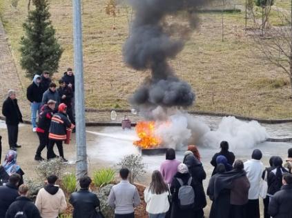 Yangın Bilgilendirme Sunumu ve Yangın Söndürücü Kullanımı Eğitimi