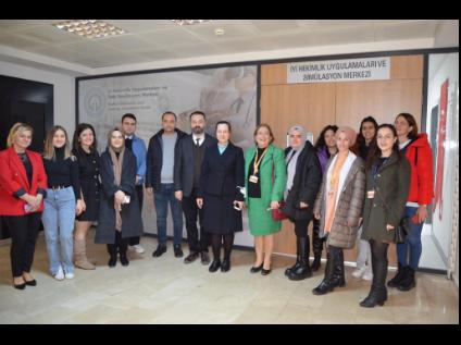 Avrasya Üniversitesi'nin KTÜ İyi Hekimlik Uygulamaları ve Tıbbi Simülasyon Merkezine Ziyareti