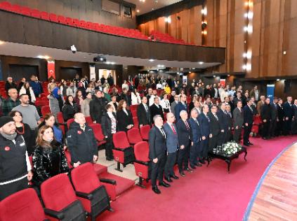 Üniversitemizde "Doğu Karadeniz Bölgesi'nde Deprem Gerçeğiyle Yüzleşme" Paneli Düzenlendi